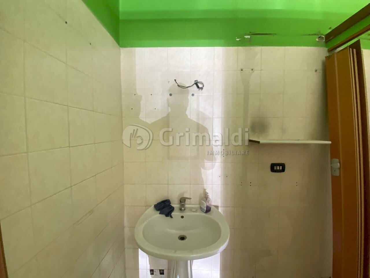 WhatsApp Image 2024-09-19 at 18.42.10 (1).JPG - Locale Commerciale Giugliano in Campania - foto 3