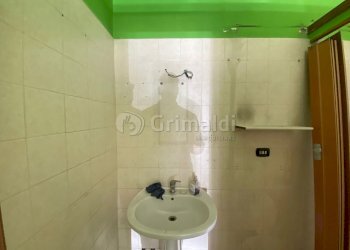 WhatsApp Image 2024-09-19 at 18.42.10 (1).JPG - Locale Commerciale Giugliano in Campania - foto 3