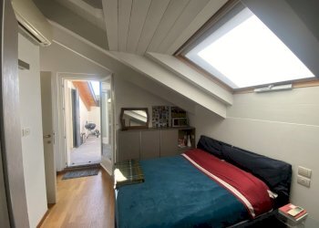 camera da letto - Appartamento Via Catalani 1, Monza - foto 29