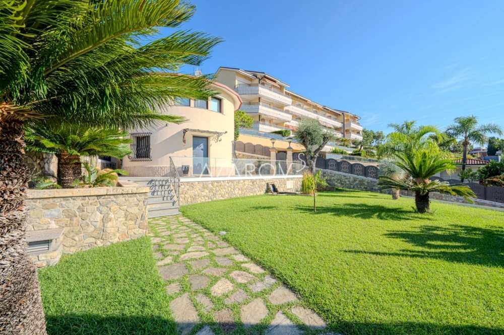 Villa Sanremo - foto 1