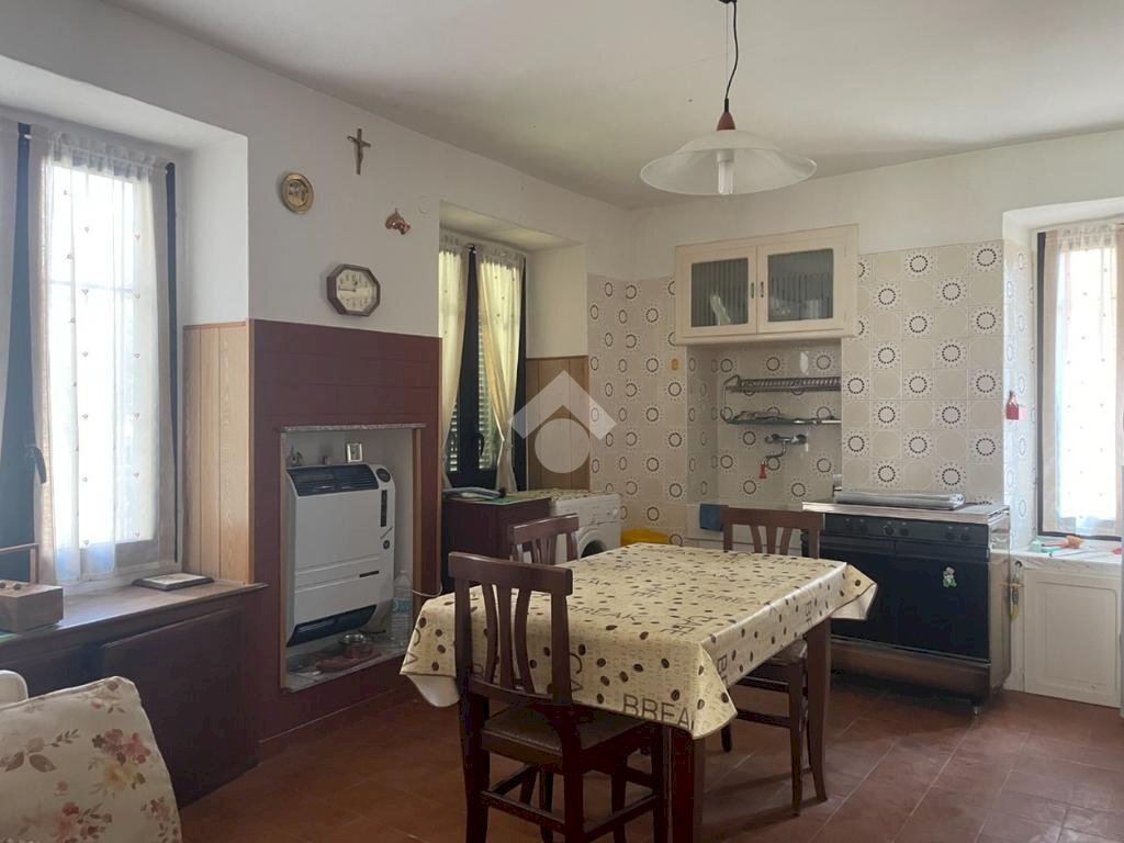 Semi-detached house Via Sola, Mezzana Mortigliengo - photo 1