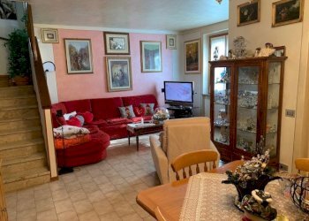 Terraced Villa Quattro Castella - photo 1