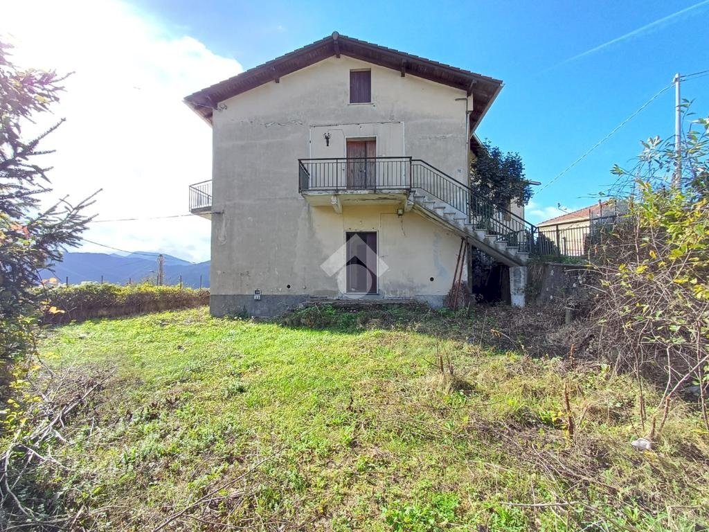 Apartment Via Salvarezza Bastia, Busalla - photo 1