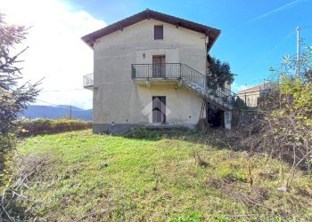 Apartment Via Salvarezza Bastia, Busalla - photo 1