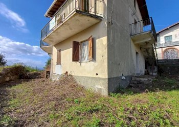 Apartment Via Salvarezza Bastia, Busalla - photo 2