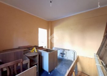Apartment Via Salvarezza Bastia, Busalla - photo 10