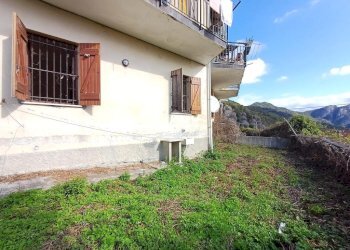 Apartment Via Salvarezza Bastia, Busalla - photo 17