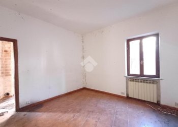 Apartment Via Salvarezza Bastia, Busalla - photo 21
