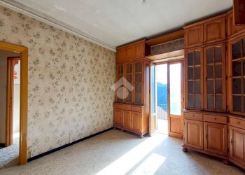 Apartment Via Salvarezza Bastia, Busalla - photo 36