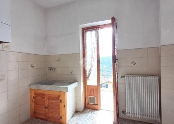 Apartment Via Salvarezza Bastia, Busalla - photo 37