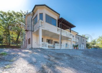 Appartamento Via Santa Palomba, Arpino - foto 3