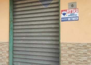 Commercial Premises Via dei Melangolari, Napoli (neighborhood San Pietro a Patierno) - photo 1