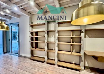 Shop matteotti, Jesi - photo 8