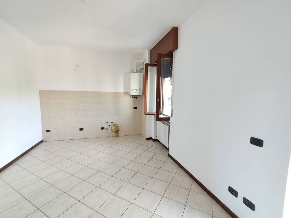 Stanza non arredata - Bilocale vicolo Cantone, 4, Pregnana Milanese - foto 3