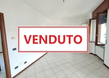 Stanza non arredata - Bilocale vicolo Cantone, 4, Pregnana Milanese - foto 1