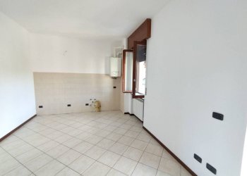 Stanza non arredata - Bilocale vicolo Cantone, 4, Pregnana Milanese - foto 3