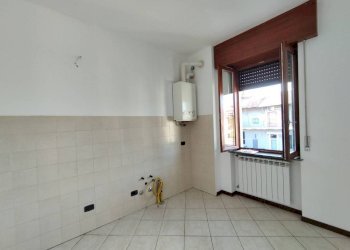 Stanza non arredata - Bilocale vicolo Cantone, 4, Pregnana Milanese - foto 4