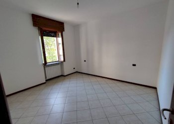 Stanza non arredata - Bilocale vicolo Cantone, 4, Pregnana Milanese - foto 9