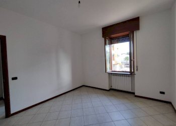 Stanza non arredata - Bilocale vicolo Cantone, 4, Pregnana Milanese - foto 12