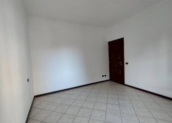 Stanza non arredata - Bilocale vicolo Cantone, 4, Pregnana Milanese - foto 13