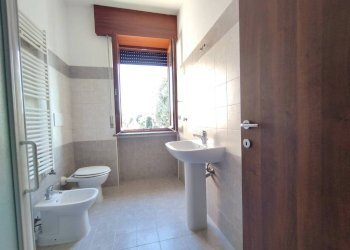 Bagno - Bilocale vicolo Cantone, 4, Pregnana Milanese - foto 22