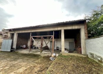 Portico - Villa via Camillo Benso di Cavour, 1, Solero - foto 11