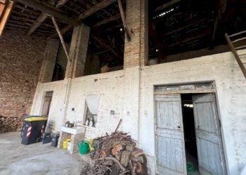 Portico - Villa via Camillo Benso di Cavour, 1, Solero - foto 12