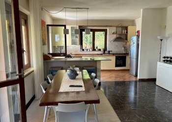 Cucina - Villa via Giuseppe Mazzini, 9, Roasio - foto 9