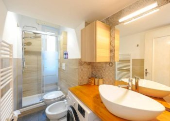 Bagno - Two-room apartment via Donghi, 50, Genova (neighborhood Marassi) - photo 8