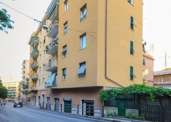 Facciata - Two-room apartment via Donghi, 50, Genova (neighborhood Marassi) - photo 20