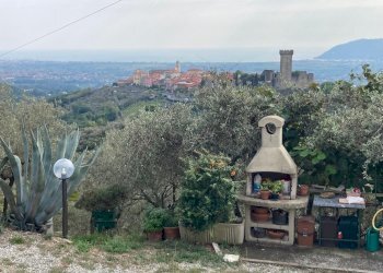 ca9.jpg - Villa Castelnuovo Magra - foto 18