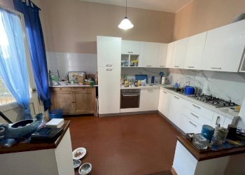 WhatsApp Image 2024-07-12 at 12.44.29-2.jpeg - Porzione di casa Ameglia - foto 1