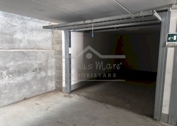 IMG_8647.JPG - Box Via Davide Caminati 6, Savona - photo 17