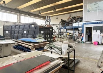 Capannone Via Parma, 15., Casalmaiocco - foto 11