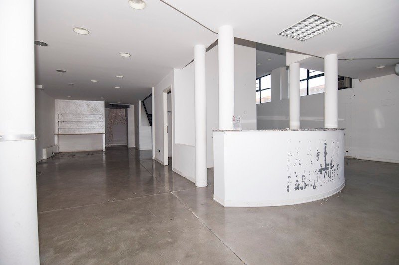 Shop Reggio nell'Emilia - photo 1