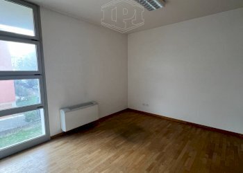 Ufficio Via Giuseppe Giacosa, Bologna (zona Borgo Panigale) - foto 10