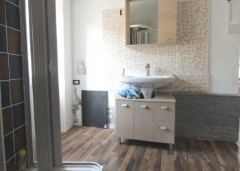 Semi-detached house Via cavour, Zimone - photo 13