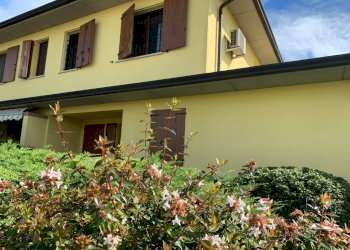 Villa a Schiera Curtatone - foto 4