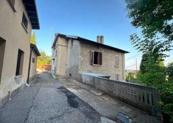 ESTERNO - Rustico via Don Basilio Parietti, 18, Barasso - foto 4