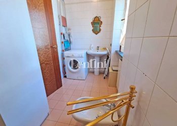 Bagno - Quadrilocale via Palestro, 6, Casale Monferrato - foto 10