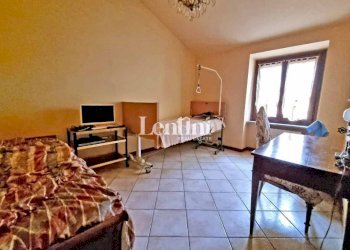 Camera da letto - Quadrilocale via Palestro, 6, Casale Monferrato - foto 23