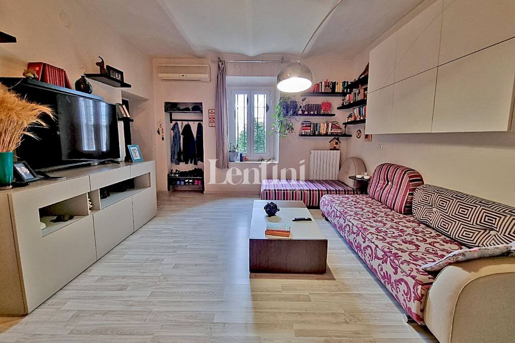 Salone - Villa Cascine Giarole, 1, Olivola - foto 1