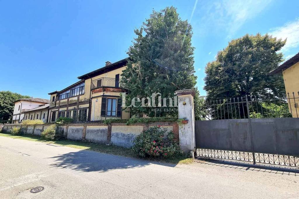 Facciata - Appartamento viale Giuseppe Garibaldi, 31, Candia Lomellina - foto 1