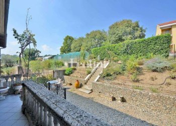 Giardino - Villa via Maria Montessori, 28, Casale Monferrato - foto 13