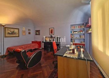 Stanza arredata - Villa via Maria Montessori, 28, Casale Monferrato - foto 26