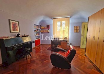 Stanza arredata - Villa via Maria Montessori, 28, Casale Monferrato - foto 29