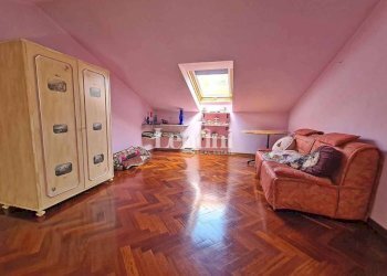 Stanza arredata - Villa via Maria Montessori, 28, Casale Monferrato - photo 45