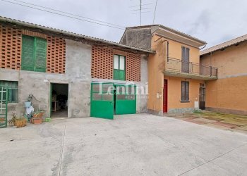 Facciata - Villa vicolo Cairoli, Giarole - foto 12