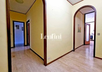 Interno appartamento - Quadrilocale via Filippo Mellana, Casale Monferrato - foto 8