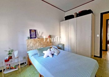 Camera da letto - Quadrilocale via Filippo Mellana, Casale Monferrato - foto 15